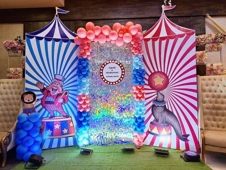 The Grand Circus Carnival Extravaganza Decoration Package